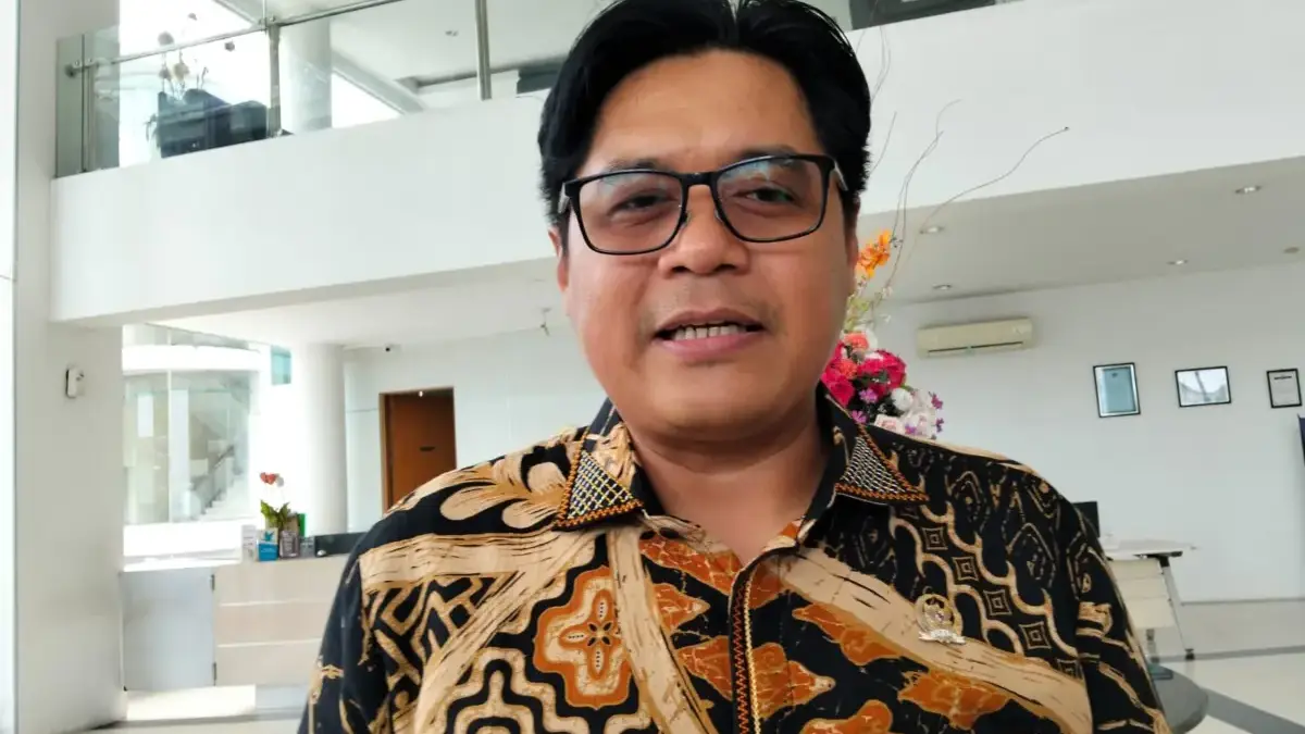 Masjid Agung Sumber Baiknya Dikelola Pemkab Cirebon Masjid Agung Sumber Baiknya Dikelola Pemkab Cirebon