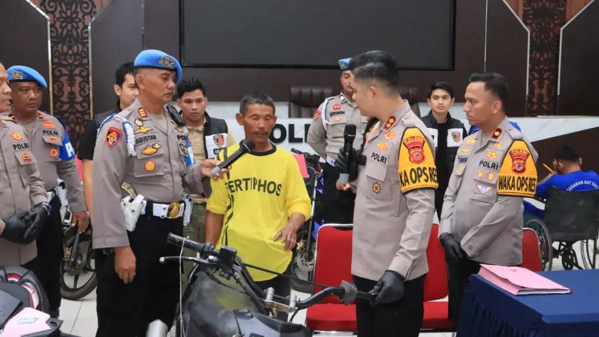 Kapolres Indramayu AKBP Mochamad Fajar Gemilang