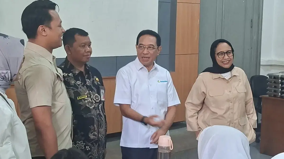 distribusi MBG di SMKN 1 Jakarta