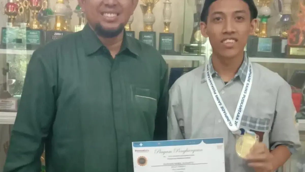 Pesantren Al Hikmah Raih Medali Emas Olimpiade Informatika Olimpiade Informatika