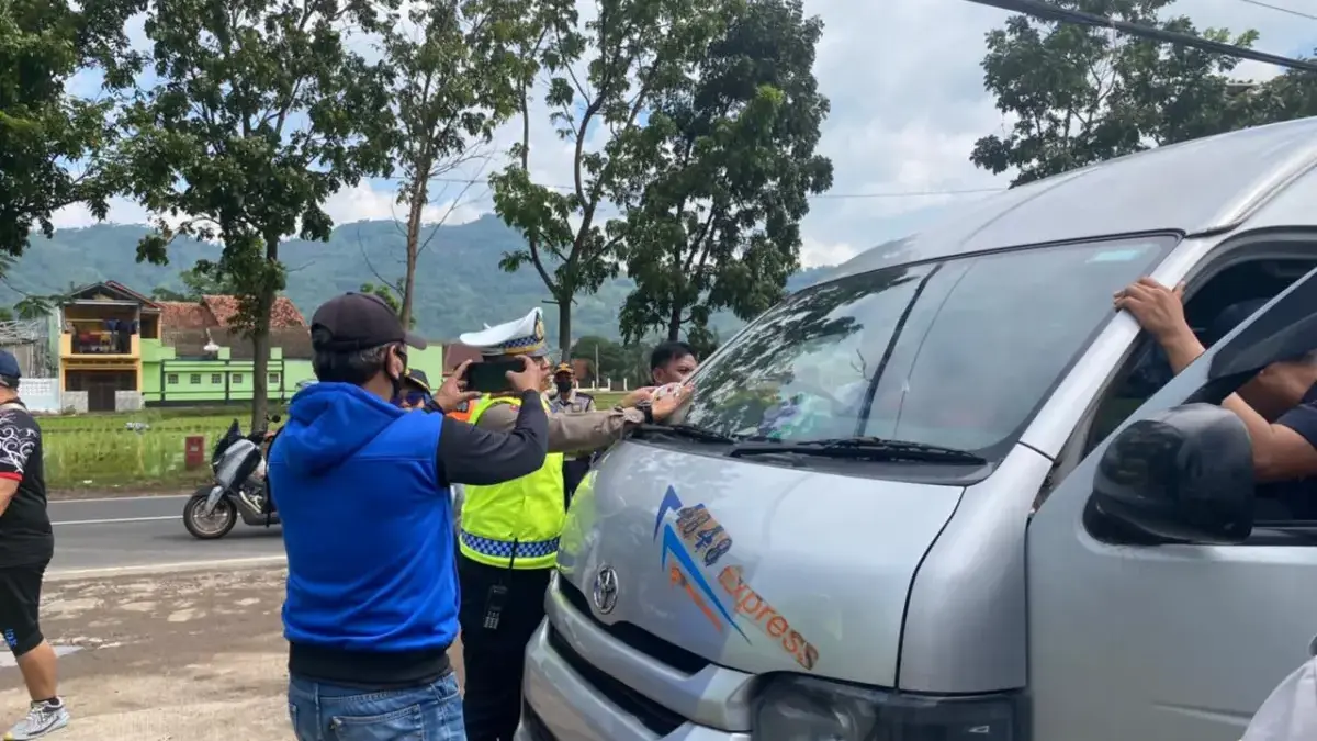 pajak plat kuning jawa barat