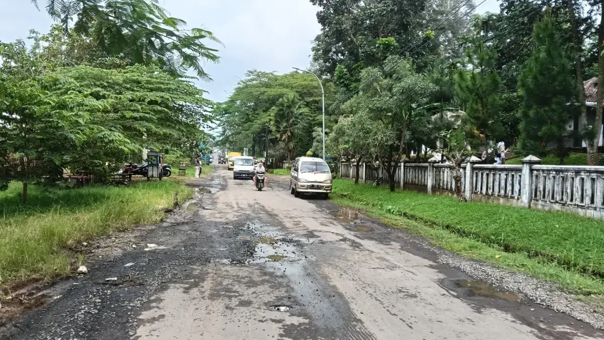 Pemkab Kuningan Siapkan Rp6 Miliar Perbaikan Jalur Mudik Lebaran 2026 jalur mudik Lebaran 2026