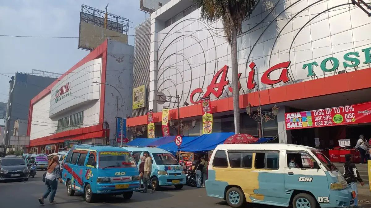 Kaji Lalu Lintas Satu Arah di Sekitar Sungai Sukalila Cirebon lalu lintas jalan Sukalila