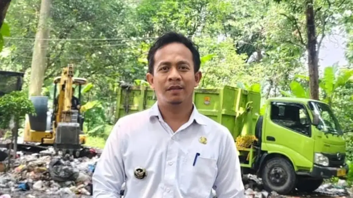 Kepala Desa Setu Weta Nurwahyudi