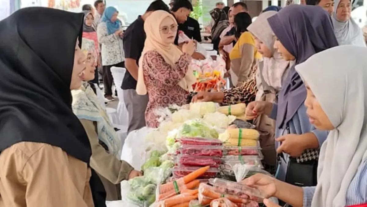 GPM Jadi Langkah Strategis Pemkab Indramayu Jaga Stabilitas Harga Pangan di Pasar Gerakan Pangan Murah