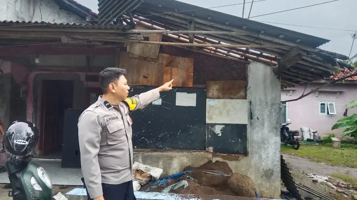 Empat Titik di Indramayu Terdampak Angin Kencang, Segini Korbannya Desa Kalimati