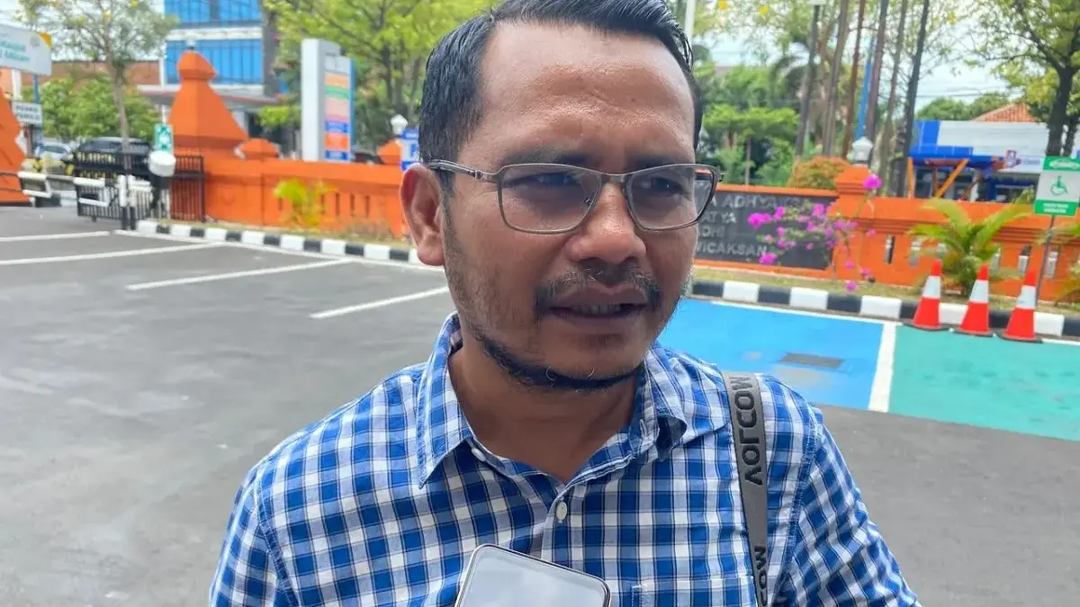 Furqon: Harusnya Dipertahankan, Tinjau Ulang