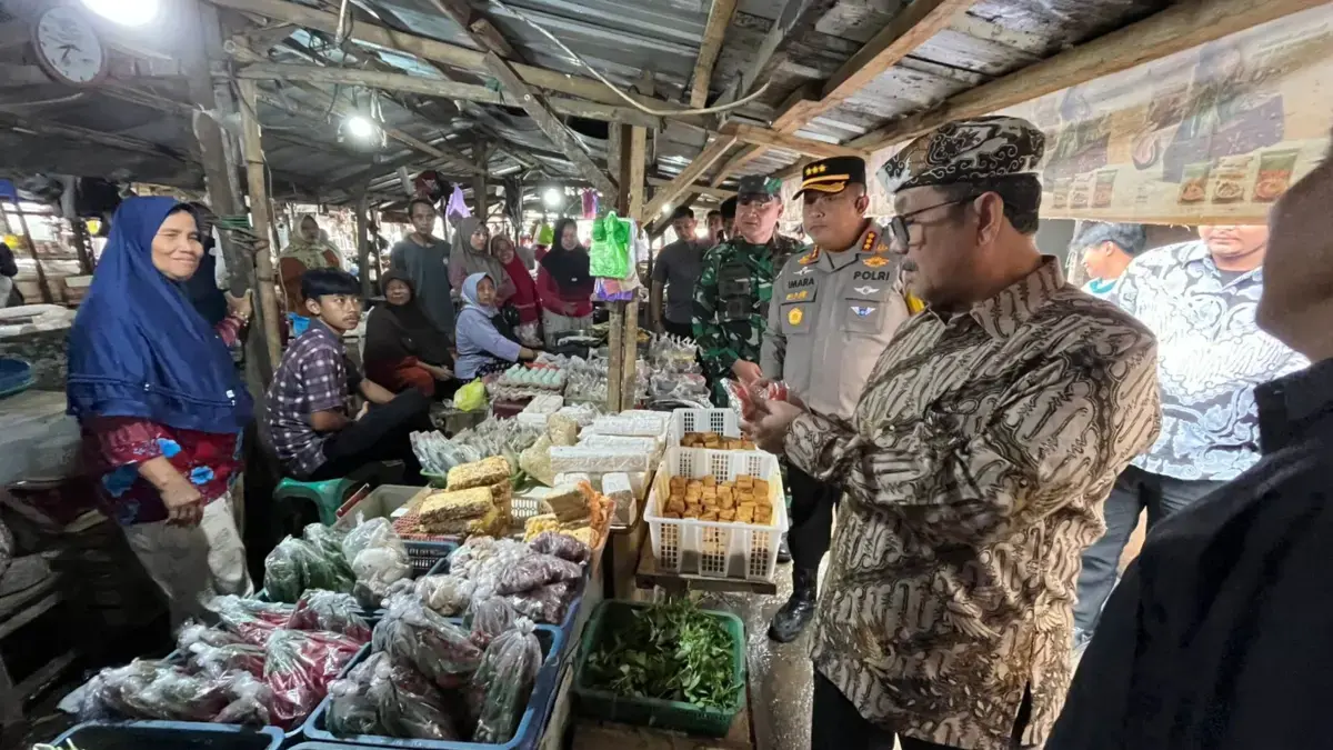 harga kebutuhan pokok