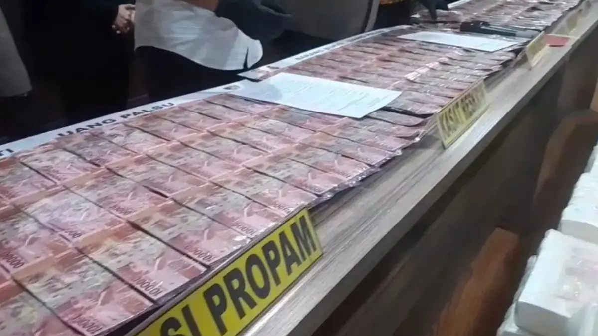 polresta cirebon kasus uang palsu