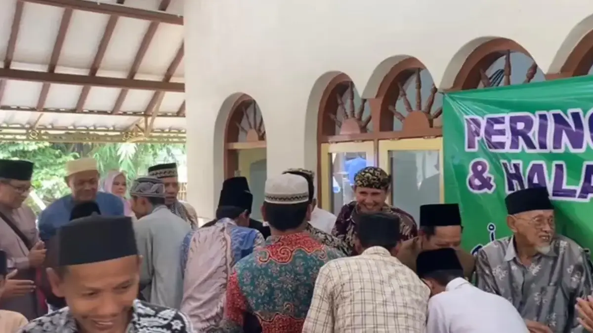 Jaga Tradisi dan Silaturahmi, Keluarga Besar Buyut Ki Layaman Gelar Halalbihalal di Cirebon halalbihalal keluarga buyut ki layaman