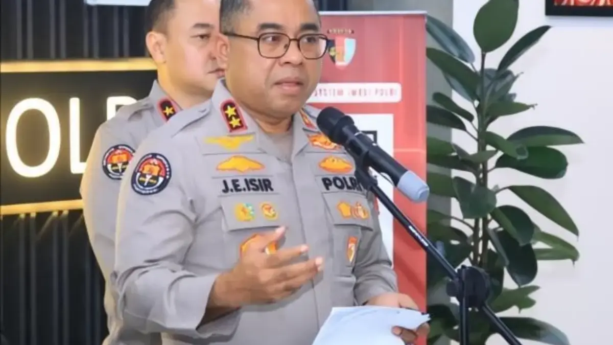 Kapolri Rotasi 54 Perwira Mutasi Polisi