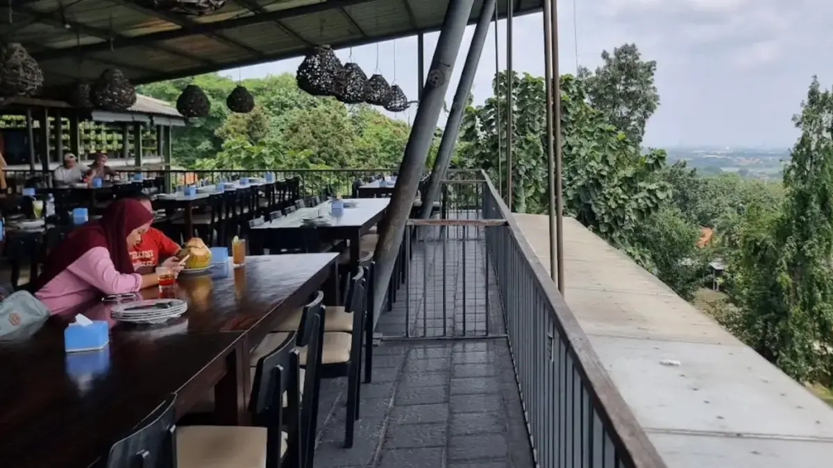 5 Rekomendasi Resto Bukber Keluarga di Cirebon, Tempat Nyaman untuk Berbuka Puasa resto bukber keluarga di cirebon