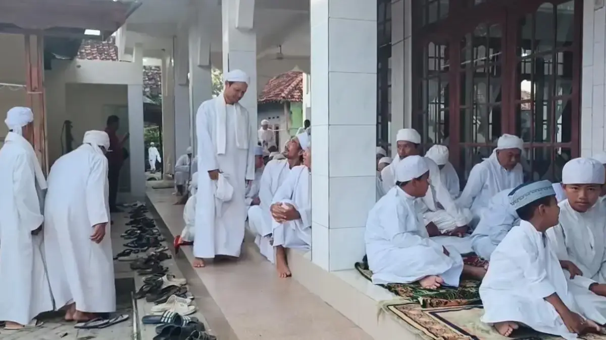 jamaah asy syahadatain indramayu idul fitri hari ini
