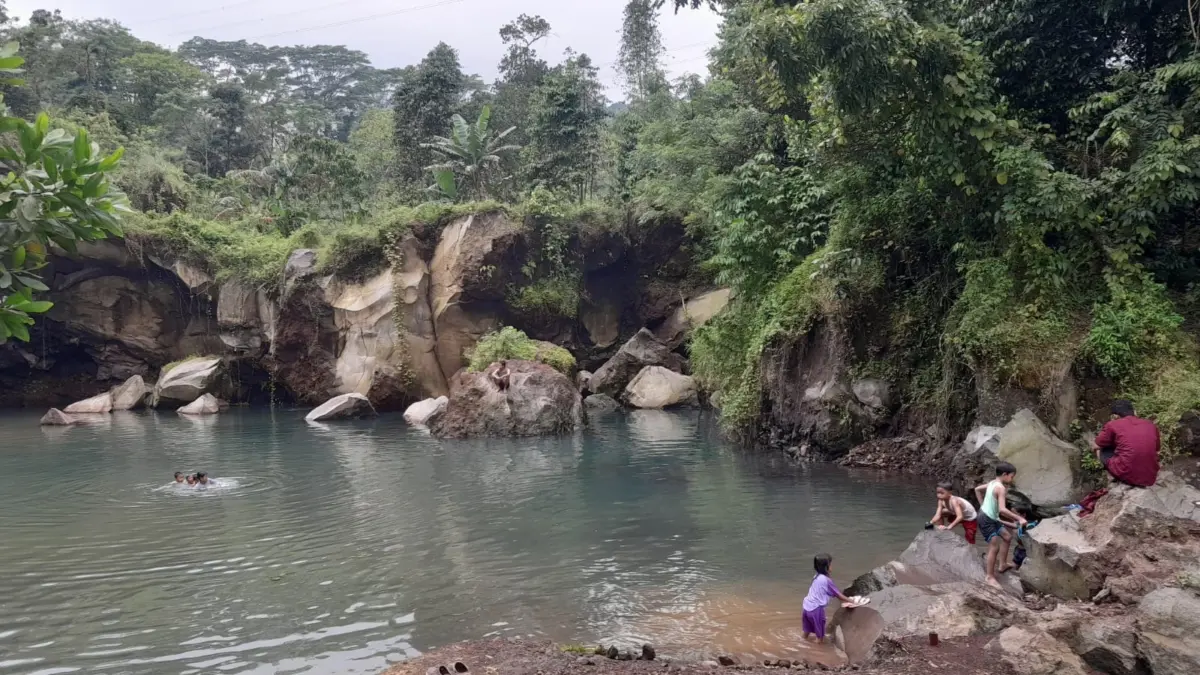 Eks Galian C di Cikalahang Jadi Wisata Alam, Ceruk Nirwana Cirebon Penuh saat Libur Lebaran Ceruk Nirwana
