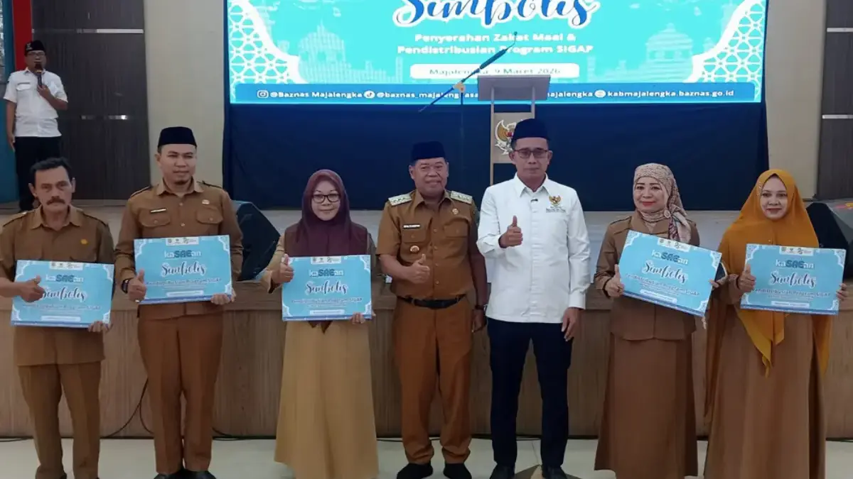 Baznas Majalengka Salurkan Rp400 Juta untuk 300 Sekolah Lewat Program SIGAP