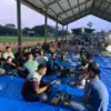 BUKBER: Anggota tamtama Batalyon Arhanud 14/PWY/Kodam III/Siliwangi menggelar buka puasa bersama, Sabtu (14/3/