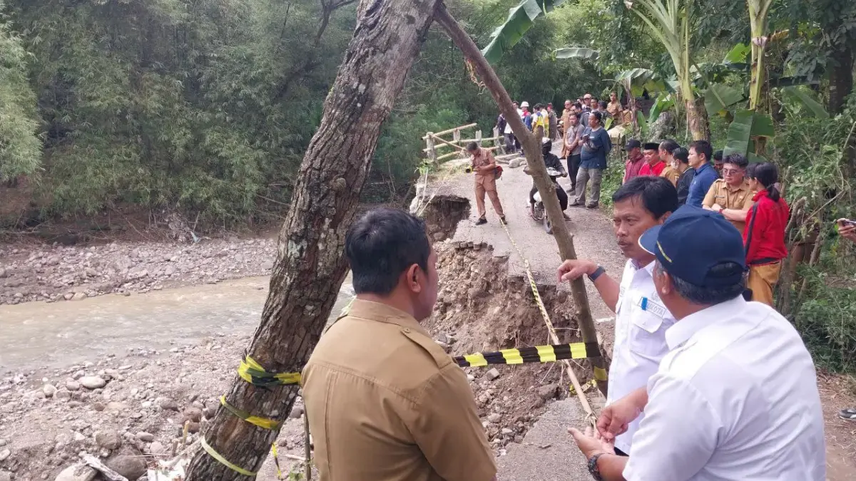 Target Rampung April, Walikota Tinjau Kondisi Jembatan Lebakngok Jembatan Lebakngok
