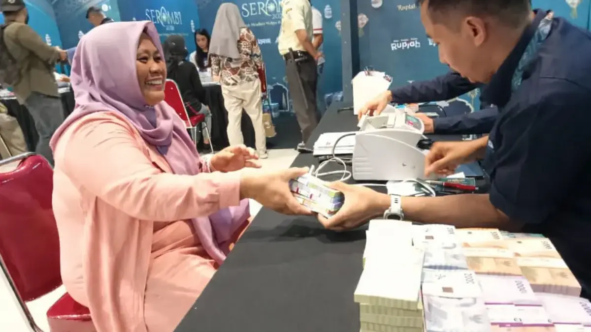 Masyarakat Sangat Antusias Lakukan Penukaran