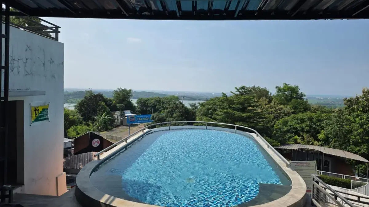 wisata anti galau telaga langit