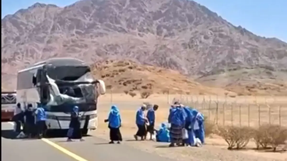 bus jamaah haji Indonesia kecelakaan di Madinah