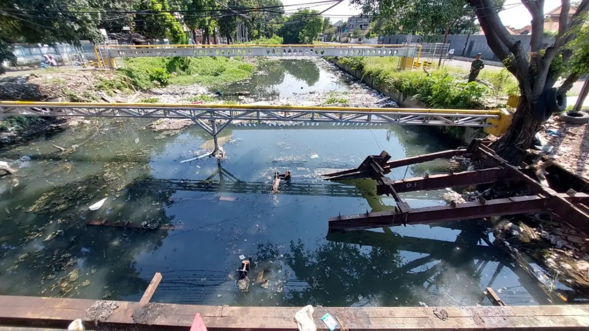 sungai Kalibaru Cirebon