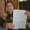 Nonaktifkan Dulu sampai Kasusnya Terang-benderang