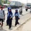 kdm siswa ke sekolah jalan kaki