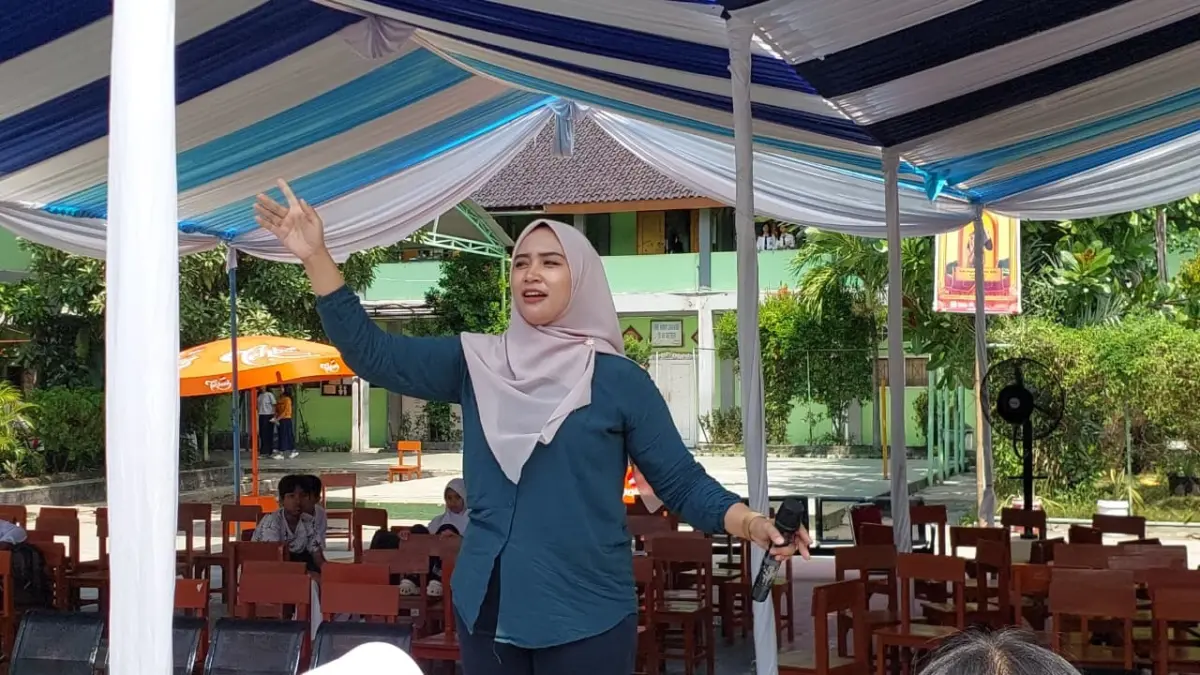 Totalitas di Balik Viral Fitria Ramdani