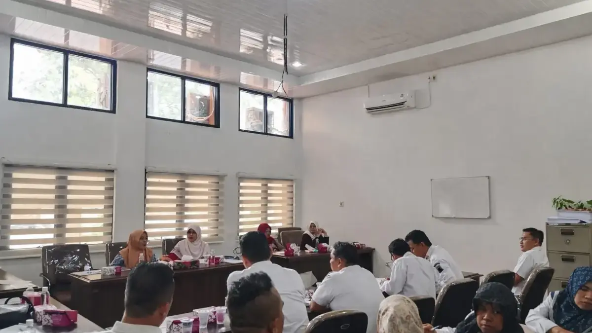 Belum Optimal, DPRD Cirebon Soroti Kinerja Satpol PP dalam Menegakkan Perda evaluasi kinerja Satpol PP