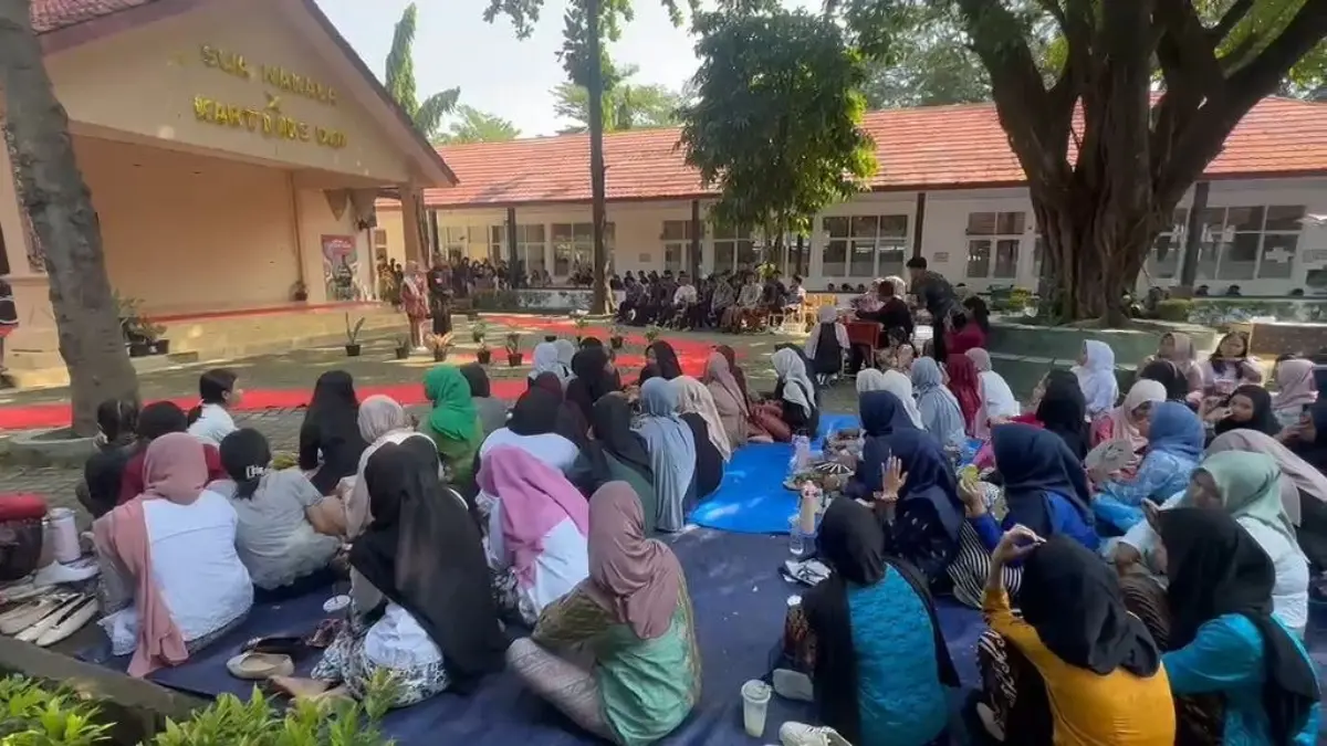 perayaan hari kartini sma negeri 4 kota cirebon