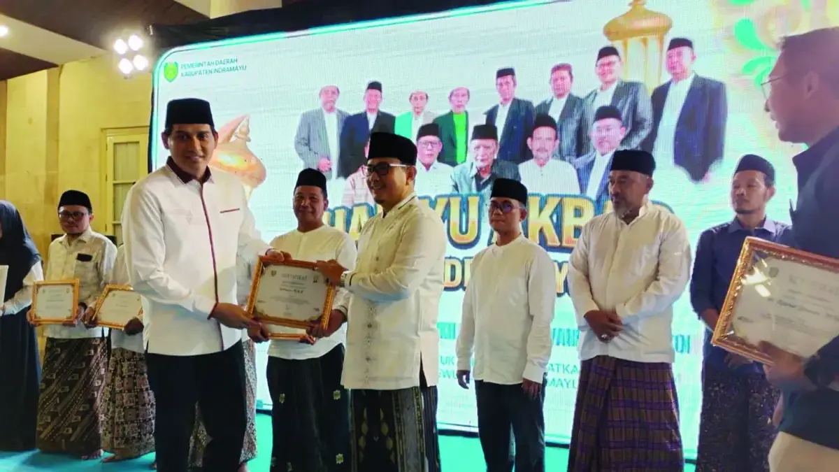 Hadiyu Akbar Perdana Digelar, Bupati Indramayu Beri Penghargaan kepada Alumni Babakan Ciwaringin Hadiyu Akbar