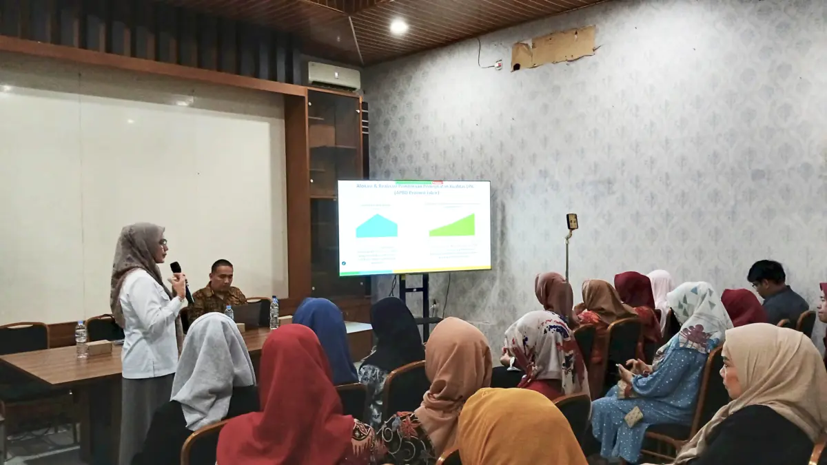 Pembinaan LPK Disnaker Kota Cirebon