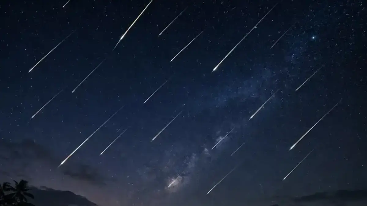 cara melihat hujan meteor eta lyrids