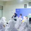 PT Permodalan Nasional Madani (PNM) melalui program PNM Mengajar yang digelar dalam rangka Hari Ulang Tahun ke