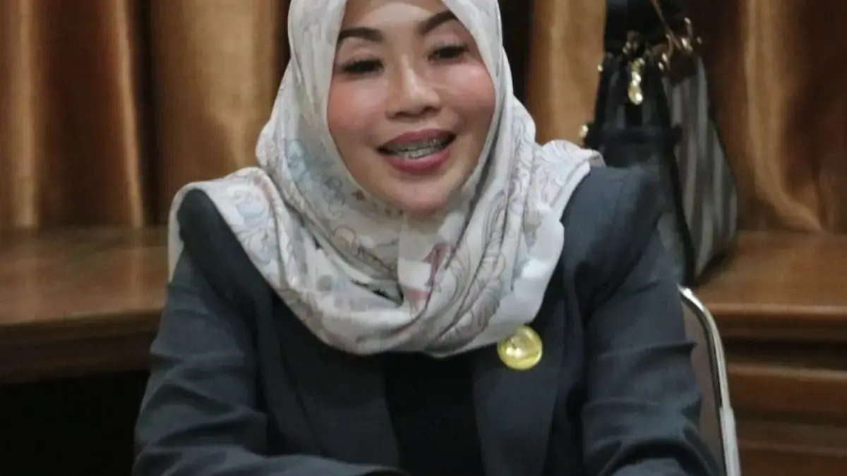Penanganan Rumah Ambruk Lamban dan Tidak Tuntas Rinna Suryanti