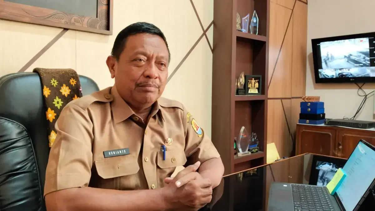Kepala Dinas Pendidikan Kabupaten Cirebon H Ronianto SPd MM