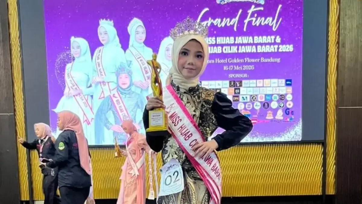Siswi SD Sains Islam Al Farabi Sumber Raih Gelar Winner Miss Hijab Cilik Jabar 2026 Miss Hijab Cilik Jawa Barat 2026