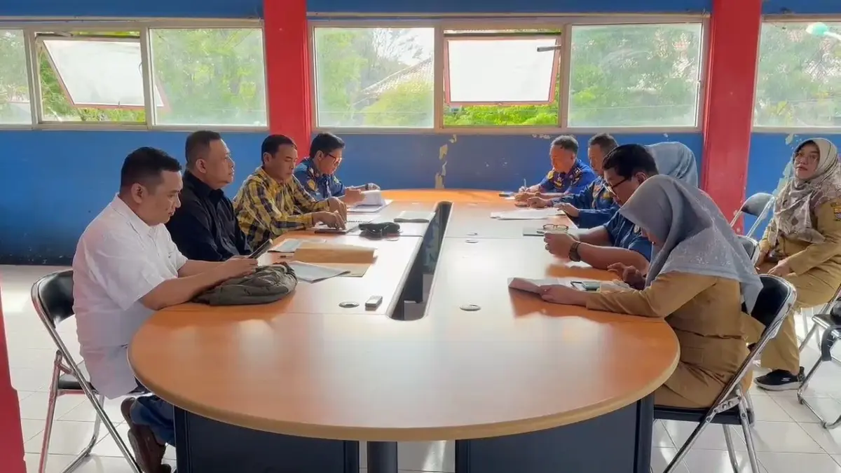 Tugas Berat, Sarpras Minim, Untuk Kesekian Kalinya DPRD Kunjungi Damkar DPKP Kota Cirebon