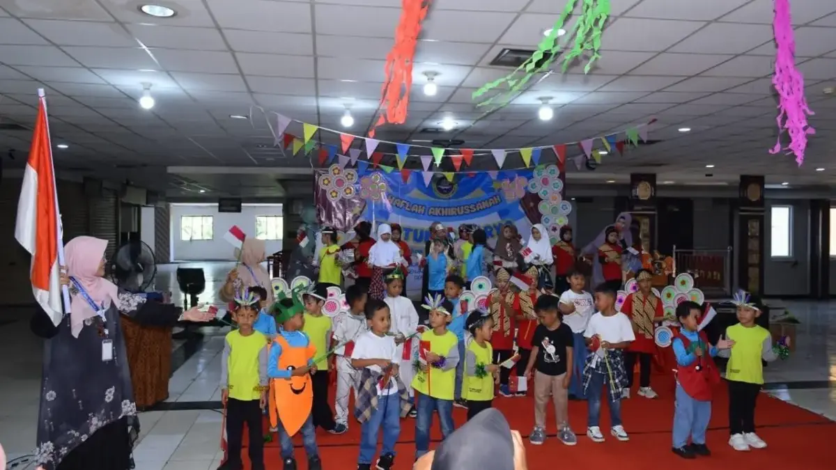 TK Tunas Karya Gelar Haflah Akhirussanah TK Tunas Karya Kota Cirebon