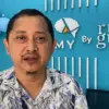 Sekretaris Dinas Pendidikan Kota Cirebon Handi Sogianto