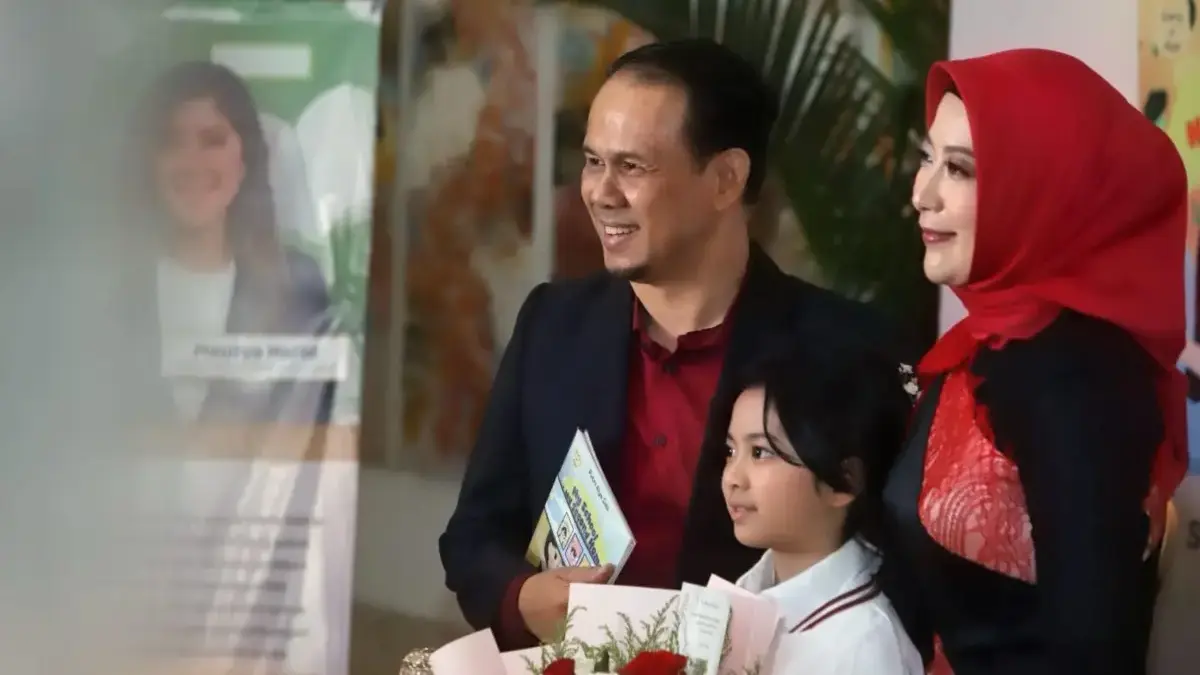 Mengenal Alya, Penulis Cilik Baru Indonesia, Luncurkan Tiga Buku Berbahasa Inggris di Usia 9 Tahun Mengenal Alya, Penulis Cilik Baru Indonesia