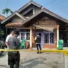 Wanita Tewas Telungkup di Kamar, Perhiasannya Hilang