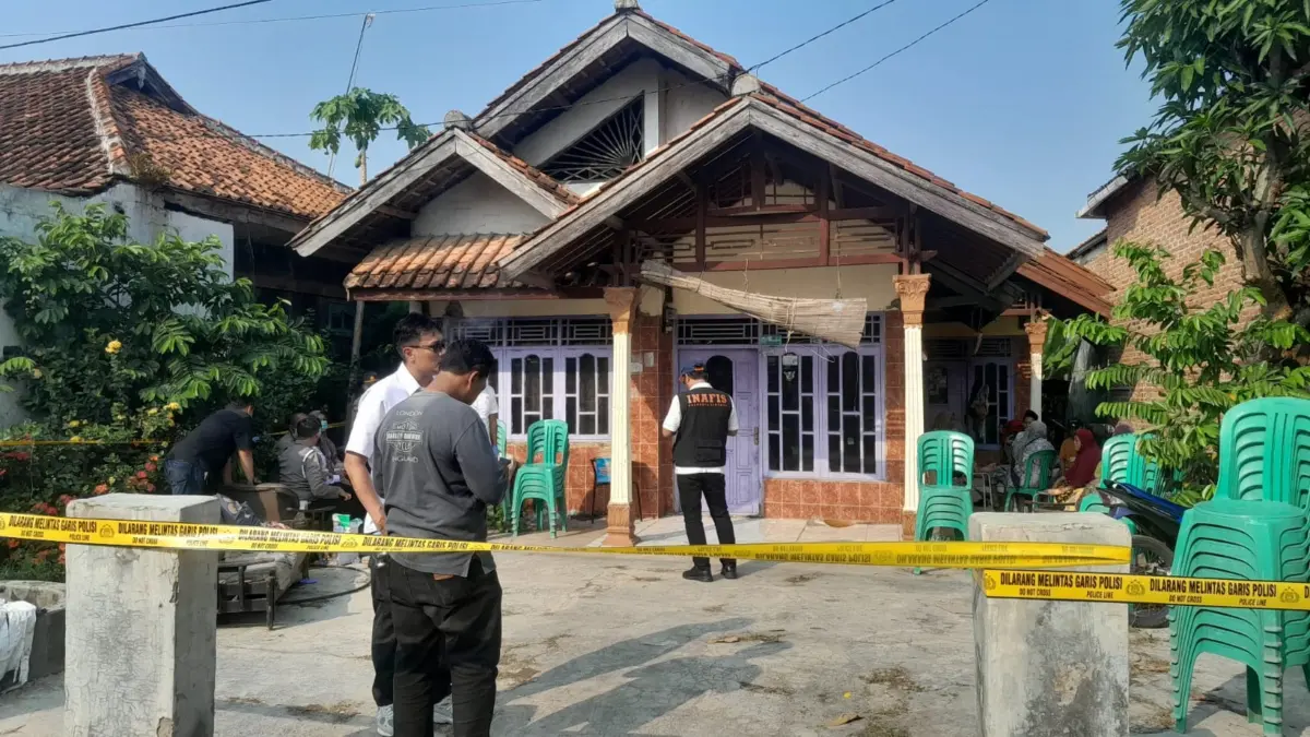 Wanita Tewas Telungkup di Kamar, Perhiasannya Hilang