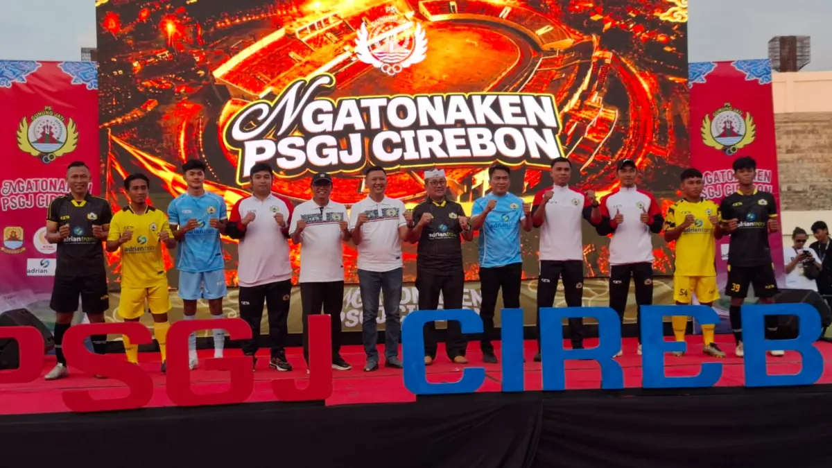 ABDUL HAMID/RADAR CIREBON SIAP TEMPUR: PSGJ Cirebon launching manajemen dan jersey baru untuk musim 2026/2027