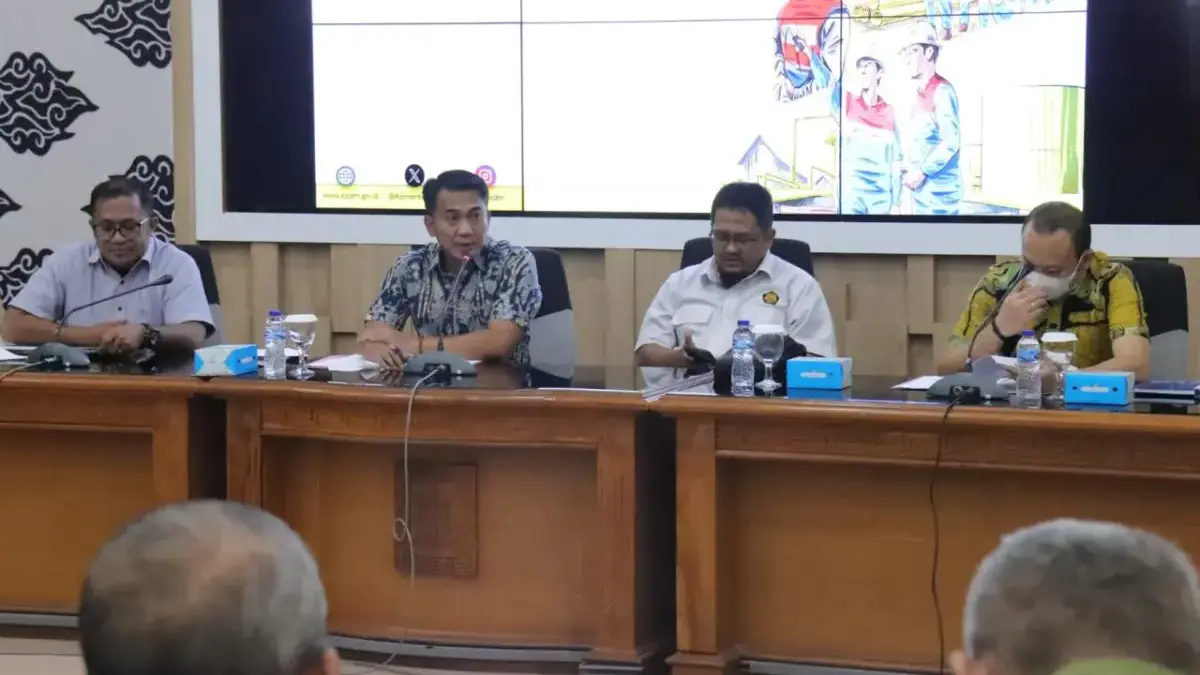Tahap Awal di 4 Kecamatan, Pemerintah Siapkan 41 Ribu Jargas untuk Warga Cirebon Wakil Bupati Cirebon H Agus Kurniawan Budiman