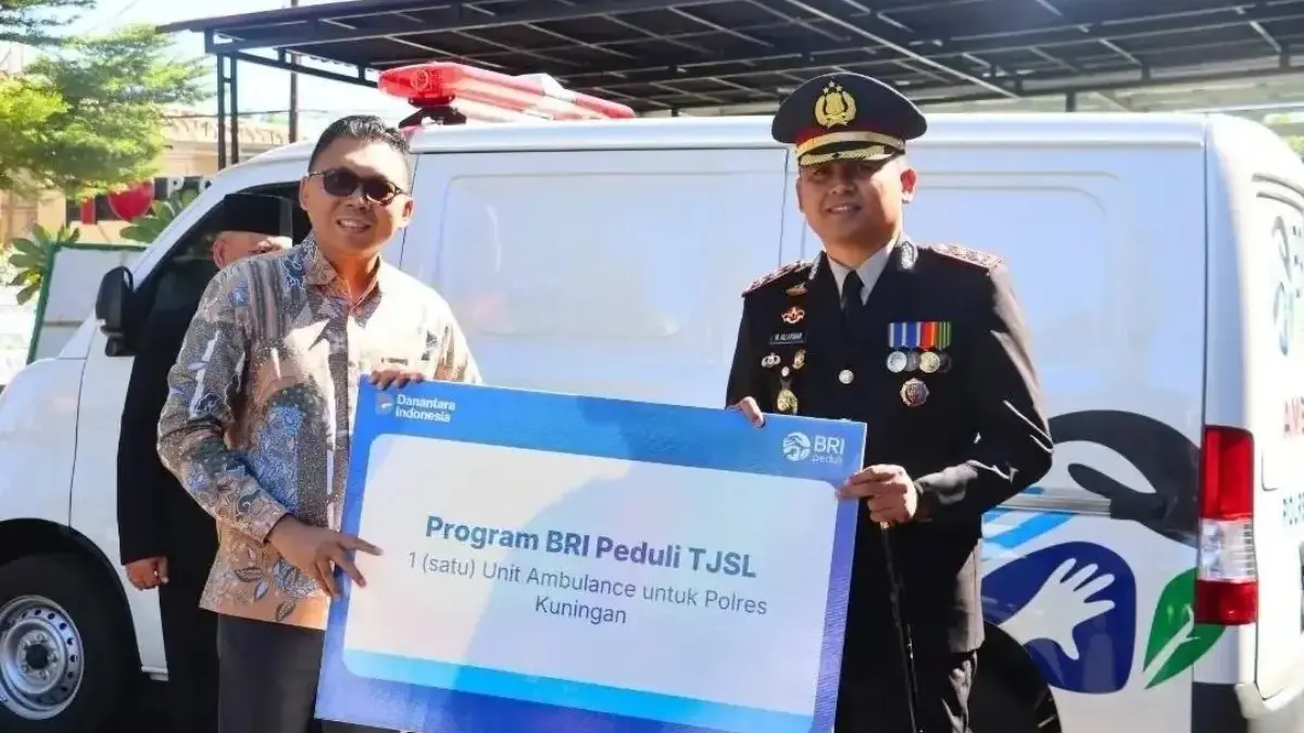 Kado HUT Bhayangkara, BRI Kuningan Serahkan Ambulans Tingkatkan Layanan Kemanusiaan Agus panther/radar kuningan