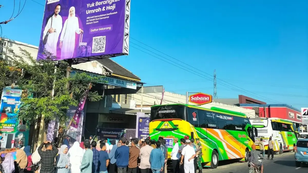 Tahun Baru Islam 1448 H Jadi Momentum Hijrah, Harum Tours Pindah Kantor dan Berangkatkan 101 Jamaah Umrah Harum Tour Indramayu