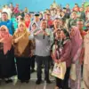 Reses di Cigadung dan Jambar, H Rokhmat Ardiyan Salurkan 400 Sambungan Listrik Gratis 