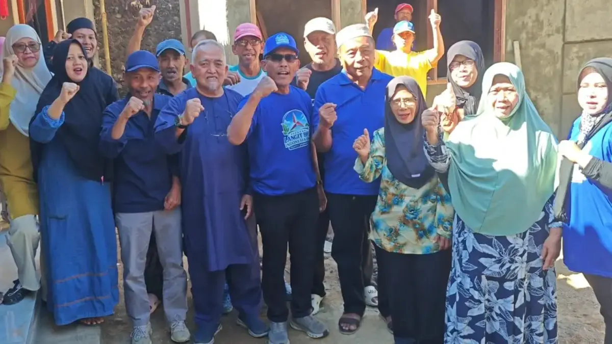 Semangat HUT ke-25, Partai Demokrat Hadirkan Rumah Layak untuk Marbot Musala di Kuningan