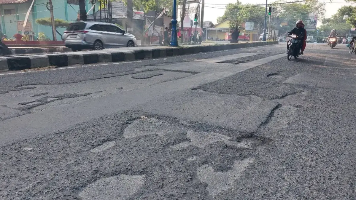 Usulkan Perbaikan Jalan Wahidin Lewat Program IJD Jalan rusak